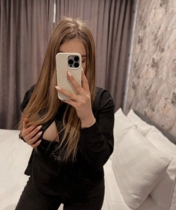 Мадина, 23 года